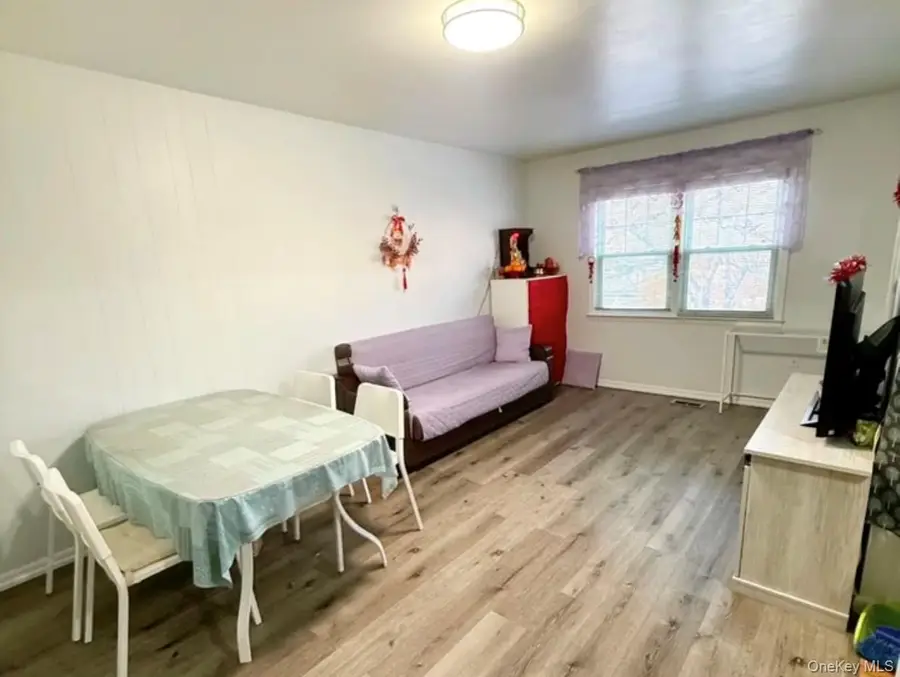 126-04 9ave, College Point, NY 11356 - #2