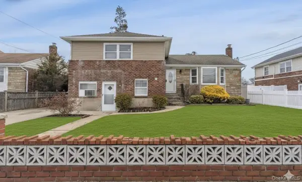 253 E Meadow Avenue, East Meadow, NY 11554