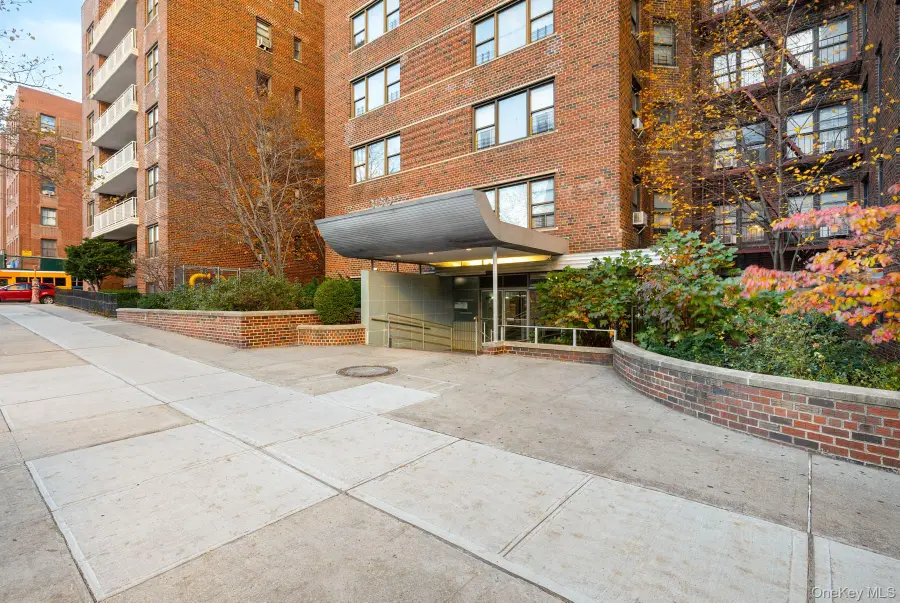 3130 Grand Concourse #2J, Bronx, NY 10458 - #2