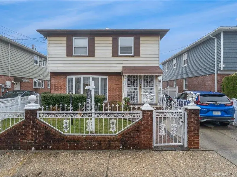 235-36 148th Avenue, Rosedale, NY 11422 - #3