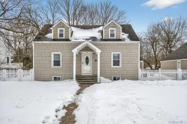 12 Altamore Street, Melville, NY 11747