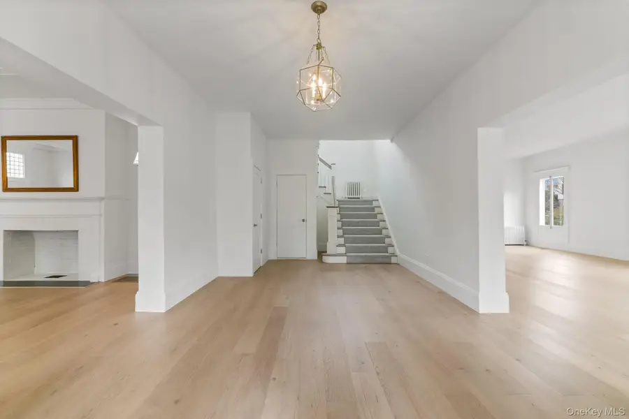 158 Loring Avenue, Pelham, NY 10803 - #3