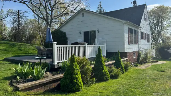 21 Varna Lane, Mahopac, NY 10541