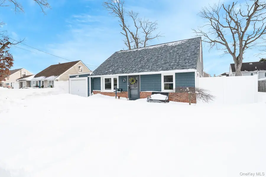 126 Boston Avenue, Massapequa, NY 11758 - #2