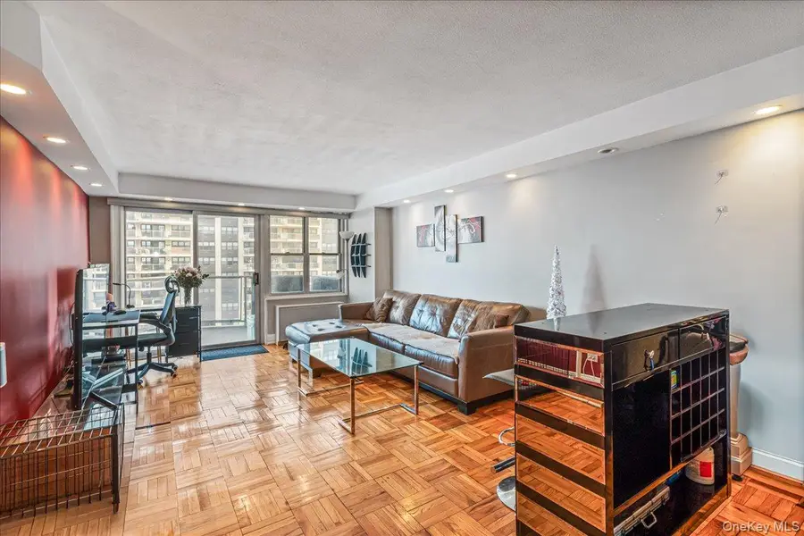 17-85 215th Street #9L, Bayside, NY 11360 - #3