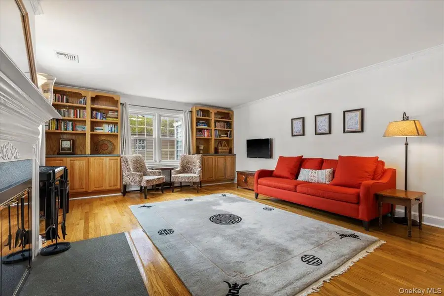 46 Mcdougal Drive, White Plains, NY 10603 - #3