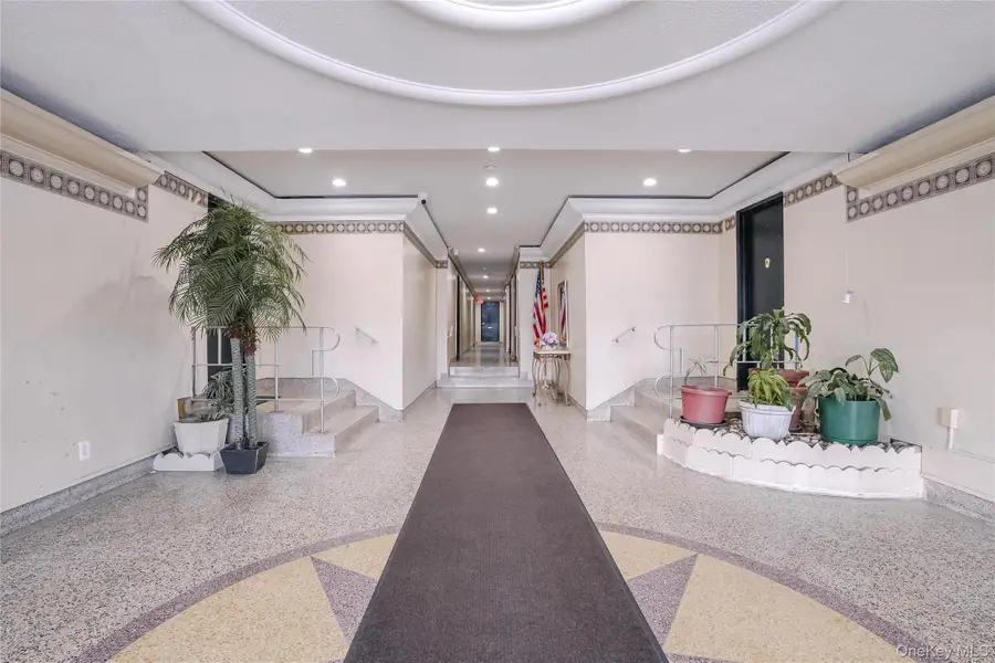 345 Bronx River Road #4D, Yonkers, NY 10704 - #2