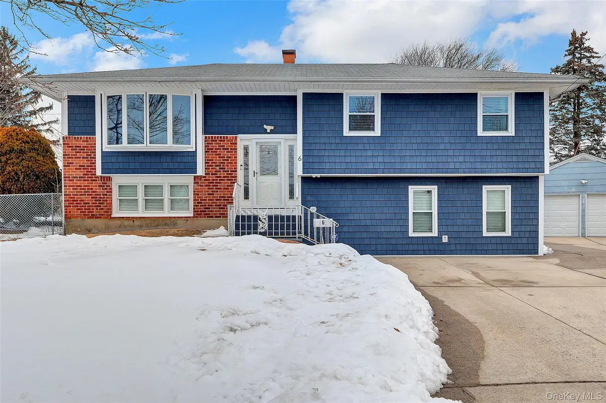 6 Little Court, Deer Park, NY 11729 - #1