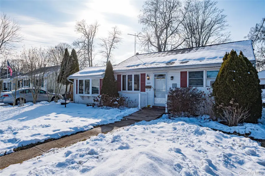1440 Lombardy Boulevard, Bay Shore, NY 11706 - #2