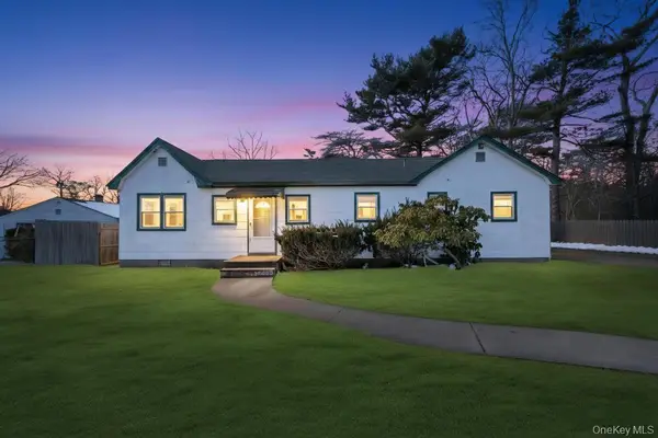 114 Monroe Drive, Mastic Beach, NY 11951