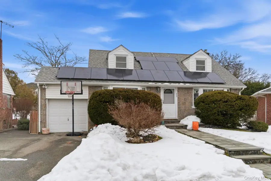 225 Willets Lane, Jericho, NY 11753 - #3