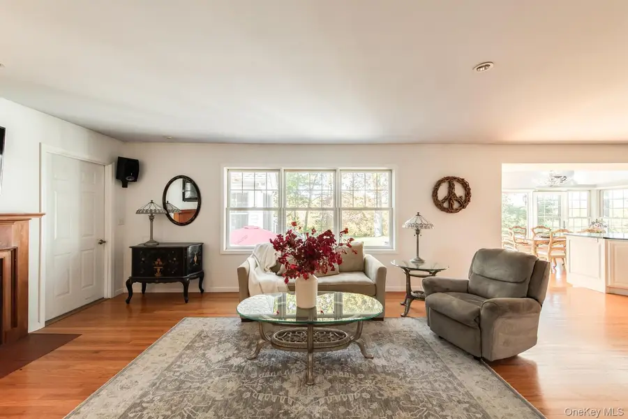 5 Point Place, Hyde Park, NY 12538 - #2