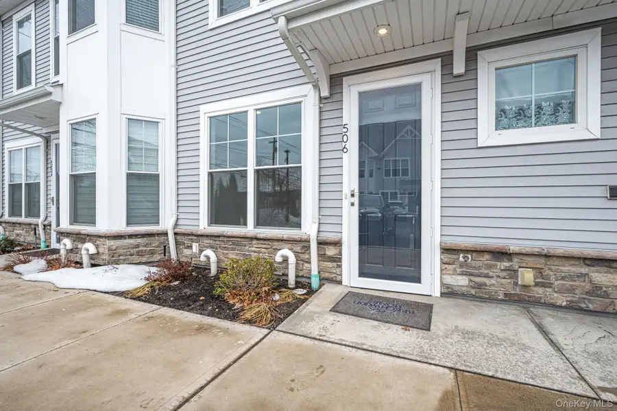 506 Emanuel Way #73, East Meadow, NY 11554 - #3