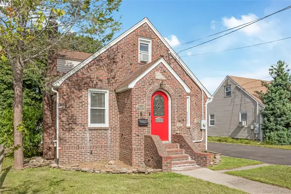 430 Staples Street, Farmingdale, NY 11735