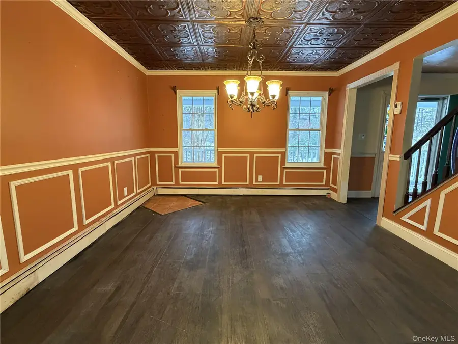 31 Upper Sheep Pasture Road, East Setauket, NY 11733 - #3