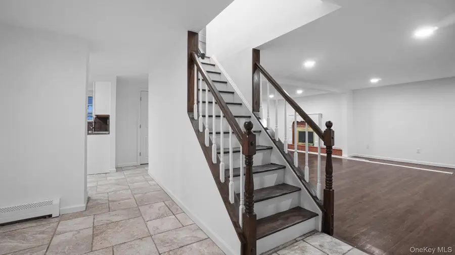 35 John Street, Port Jefferson Station, NY 11776 - #2