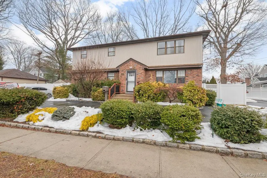 758 Stewart Avenue, Bethpage, NY 11714 - #2