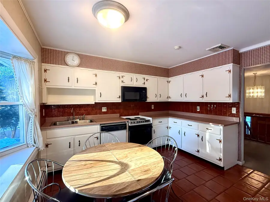 130 Grand Street, Highland, NY 12528 - #2