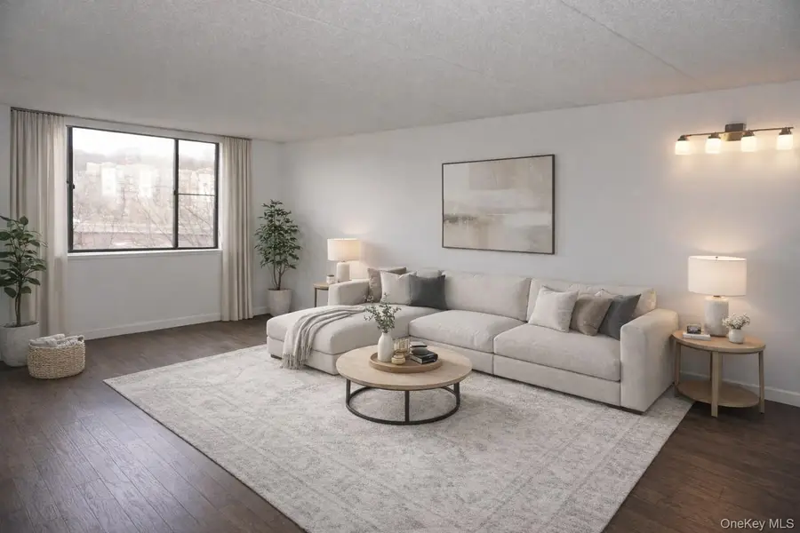 777 N Macquesten Parkway #308, Fleetwood, NY 10552 - #3