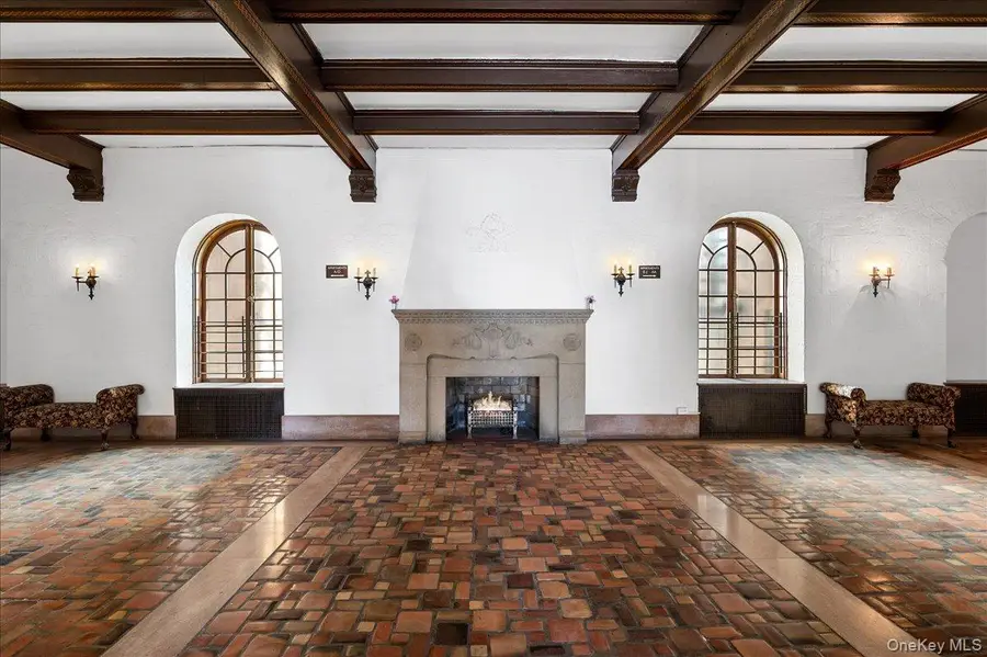 412 Munro Avenue #3J, Mamaroneck, NY 10543 - #3