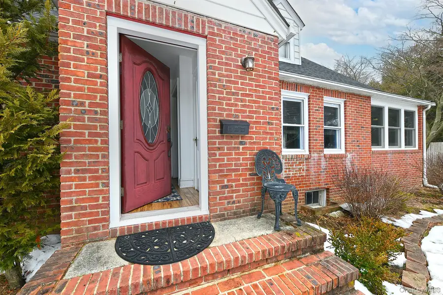 1 Central Street, Greenlawn, NY 11740 - #3