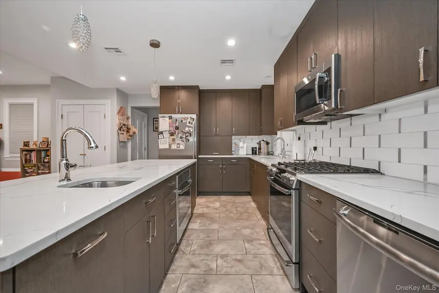 8405 112th Street, Richmond Hill, NY 11418 - #2