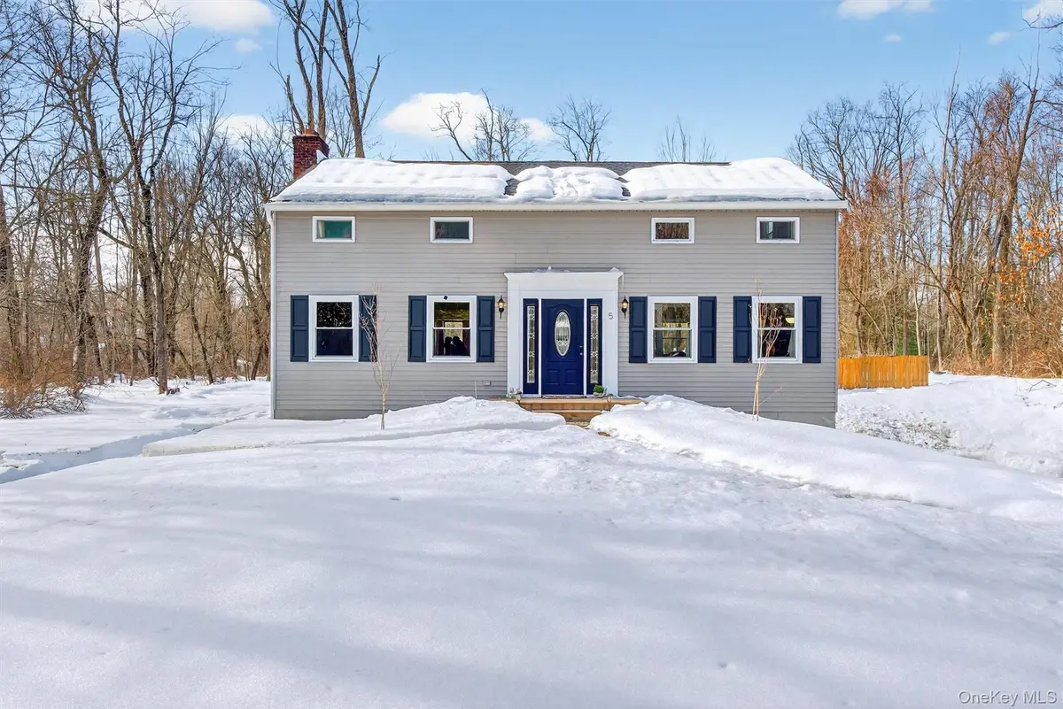 5 Terra Nova Drive, Hopewell Junction, NY 12533 - #1