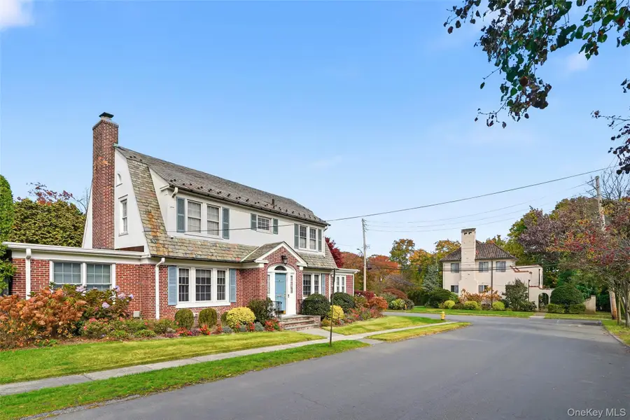 17 Emerson Place, Harrison, NY 10528 - #2