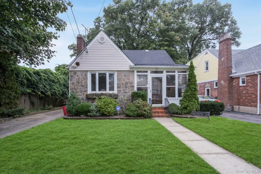 1624 Berkeley Avenue, Baldwin, NY 11510 - #2