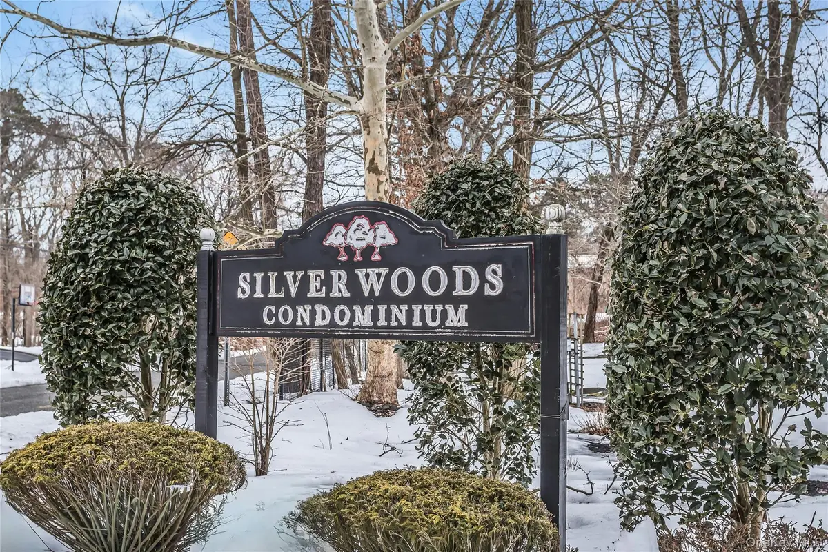 47 Max Court, Islandia, NY 11749 - #1