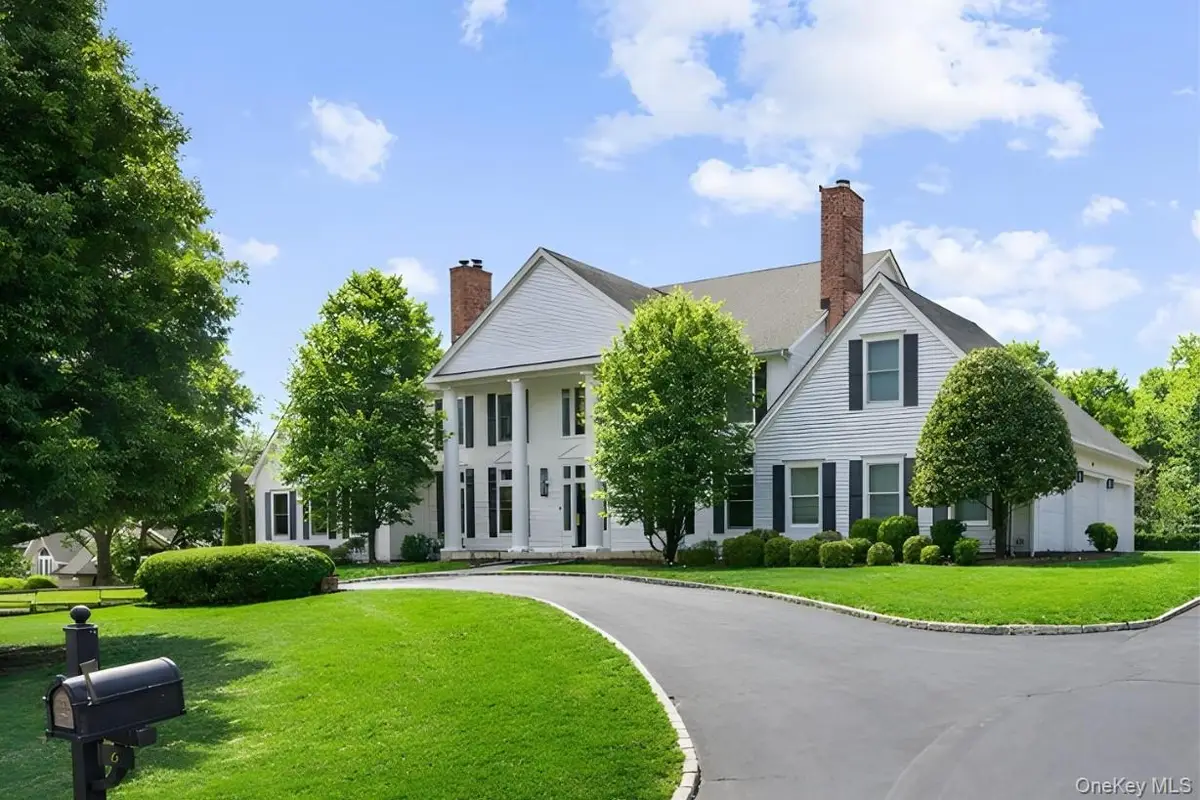 6 Oak Ridge Court, West Harrison, NY 10604 - #1