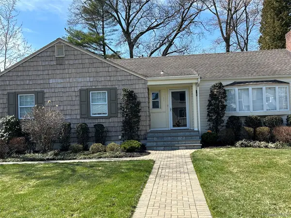 33 Wilmot Circle, Scarsdale, NY 10583