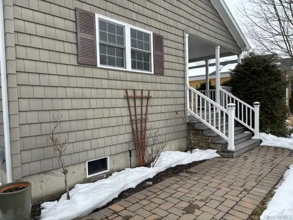 1661-539 Old Country Rd #539, Riverhead, NY 11901