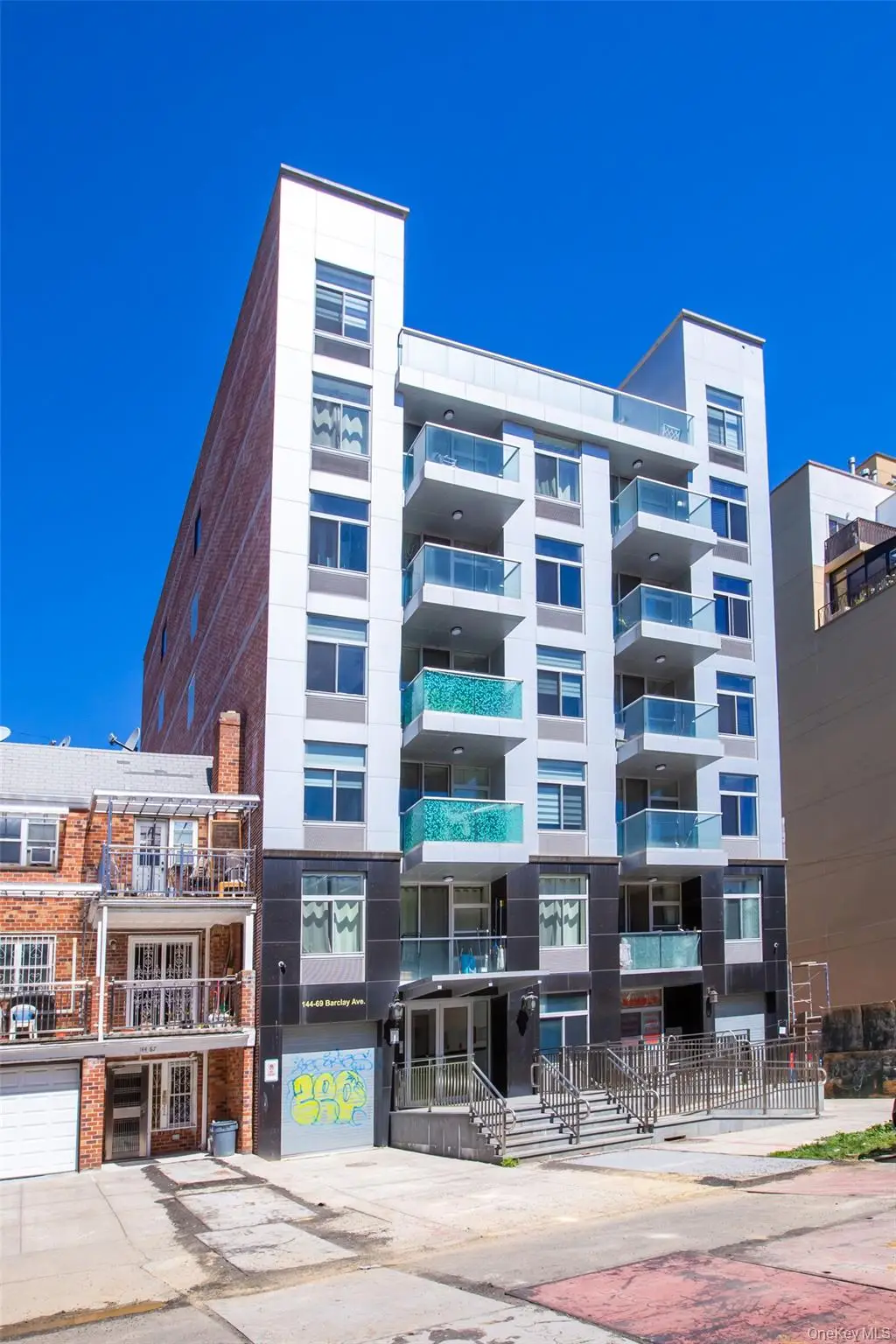 144-69 Barclay Avenue #4A, Flushing, NY 11355 - #1