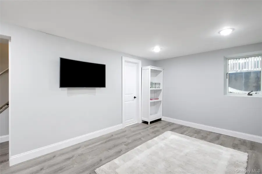 6 Boylston Street, Garden City, NY 11530 - #2