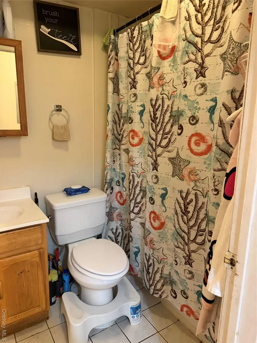 2722 Wallace Avenue, Bronx, NY 10467 - #3