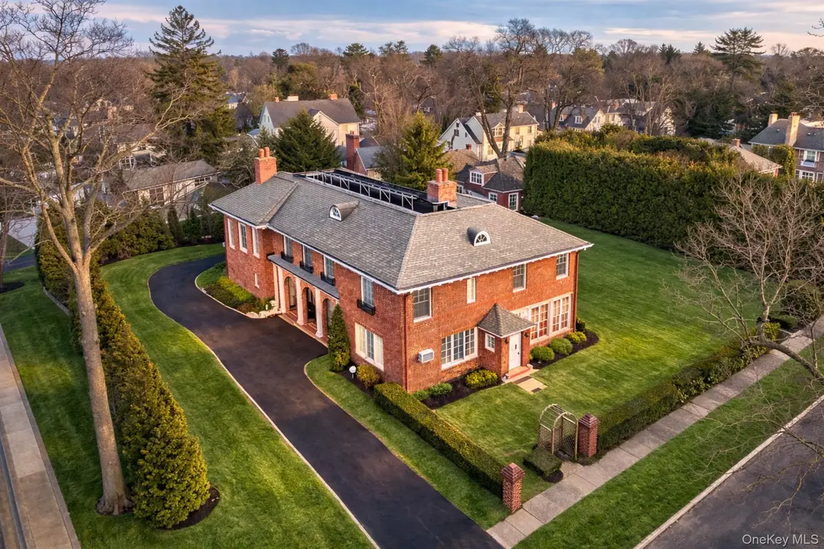 4610 Boston Post Road, Pelham, NY 10803 - #1