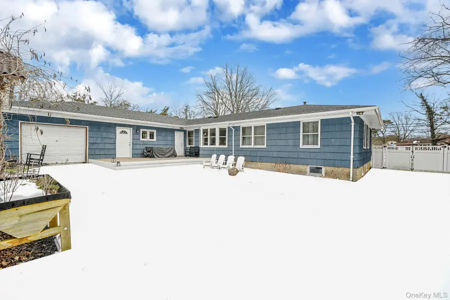 220 Oakdale Bohemia Road, Bohemia, NY 11716 - #3