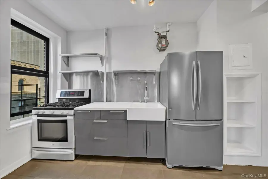 825 Walton Avenue #5G, Bronx, NY 10451 - #3
