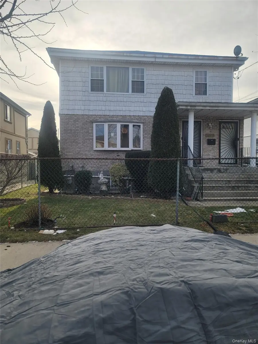 29-31 Falcon Avenue, Far Rockaway, NY 11691 - #2