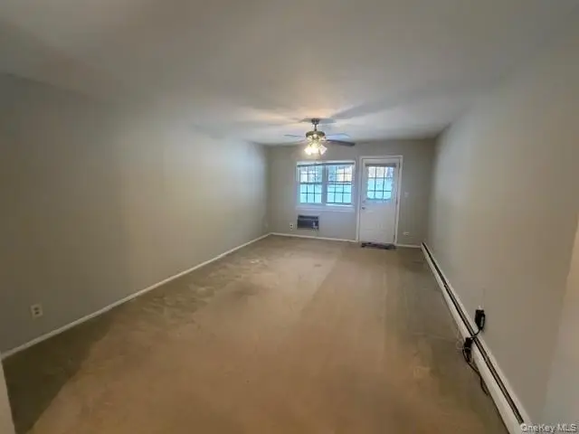 12 Harbour Lane #4A, Oyster Bay, NY 11771 - #2