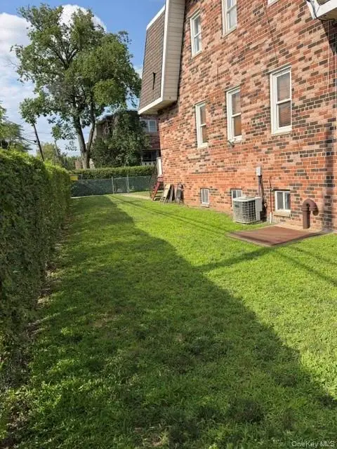 268 Beach 17th Street, Far Rockaway, NY 11691 - #2