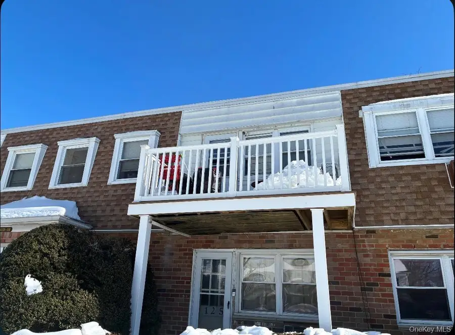 126 Hemlock Drive #3a, Bay Shore, NY 11706 - #2