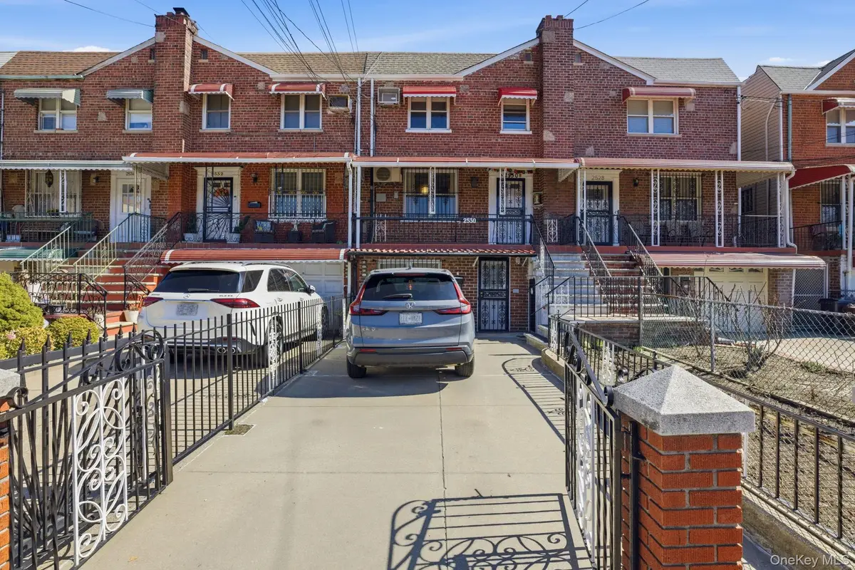 2530 Bronxwood Avenue, Bronx, NY 10469 - #1