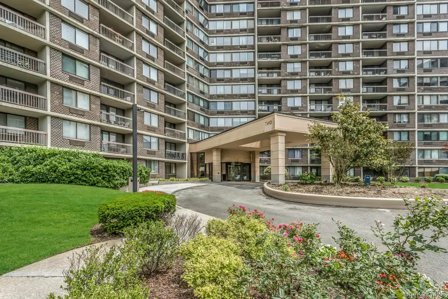 2 Bay Club #11F, Bayside, NY 11360 - #2