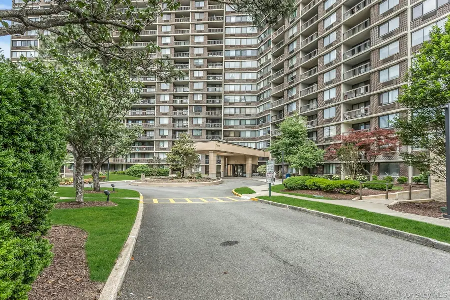 2 Bay Club #11F, Bayside, NY 11360 - #3