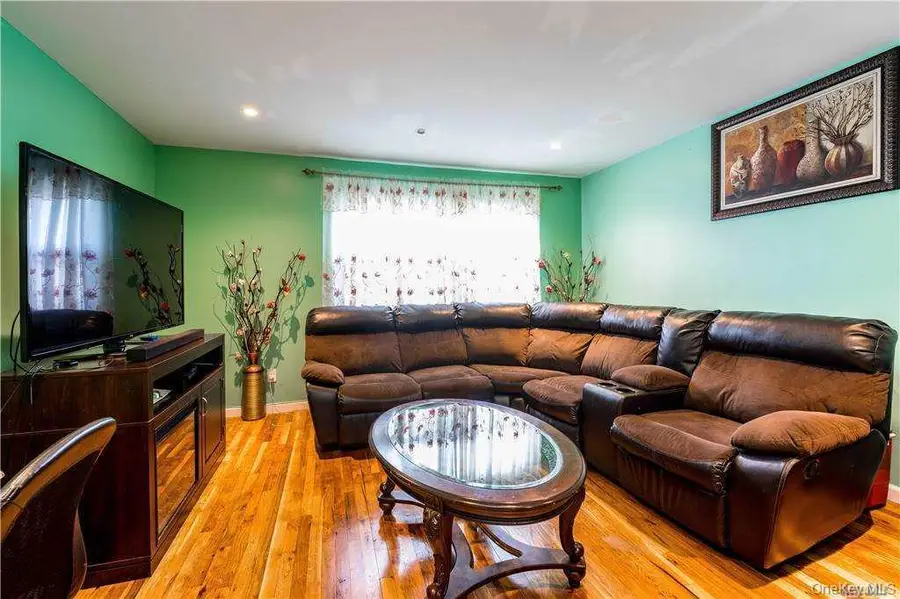 120-06 Springfield Boulevard, Saint Albans, NY 11411 - #3