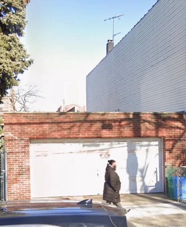 1292 Crosby Avenue, Bronx, NY 10461