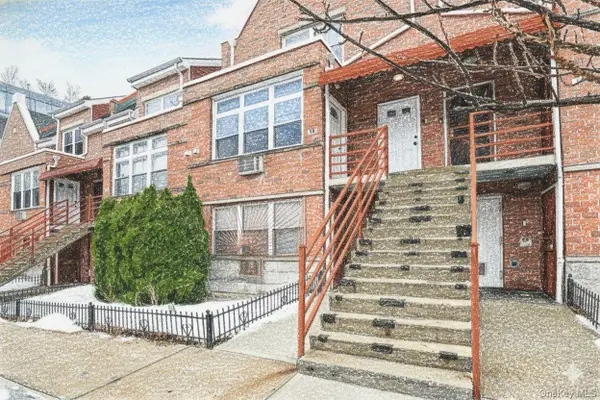 6 Renaissance Court #16B, Brooklyn, NY 11206