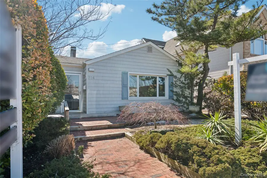 714 E Park Avenue, Long Beach, NY 11561 - #2